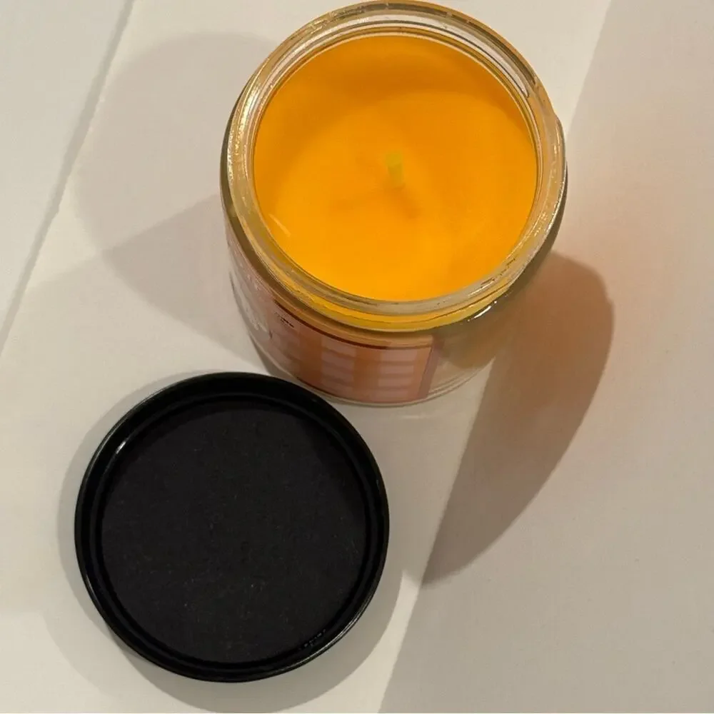 Bath and Body Works Easter Candle Hop to It Sweet Carrot Cake 7 oz candle